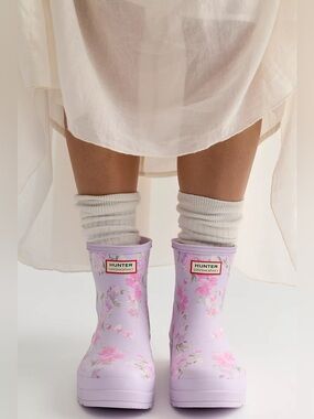 Hunter x LoveShackFancy Women’s Floral Short Rain Boots size 10